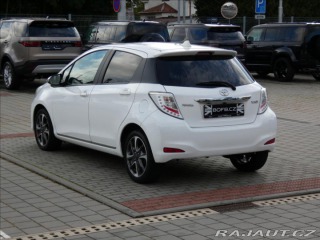 Toyota Yaris 1,3 1.33 VVT-i Trend,ČR,k 2013