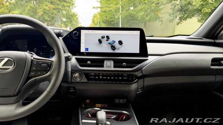 Lexus Ostatní modely UX 300h 300H 2,0 HEV F SPORT DESI 2025