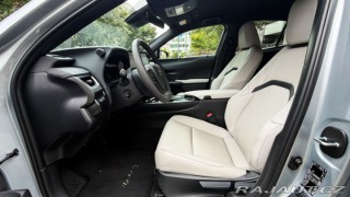 Lexus Ostatní modely UX 300h 300H 2,0 HEV F SPORT DESI 2025