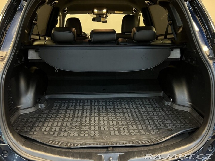 Toyota RAV4 SELECTION 4x4 e-CVT 2017