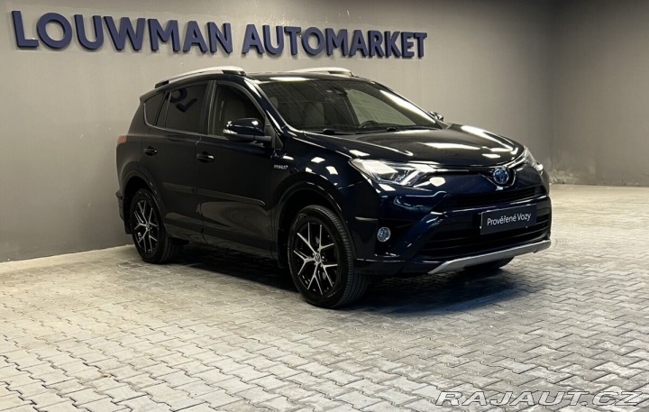 Toyota RAV4 SELECTION 4x4 e-CVT 2017