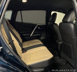 Toyota RAV4 SELECTION 4x4 e-CVT 2017
