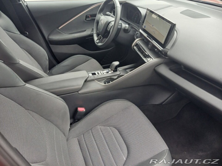 Toyota C-HR 2.0 PHEV Executive 2024