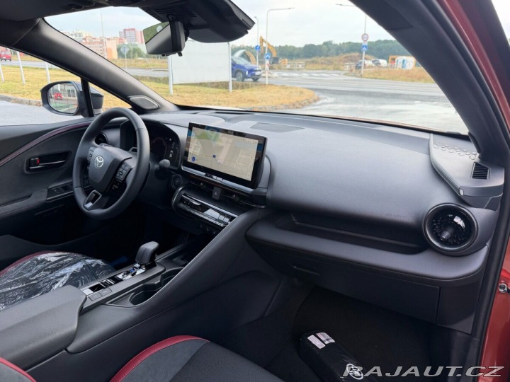 Toyota C-HR 2.0 PHEV Tokio edition 2024