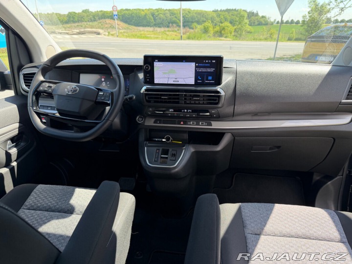 Toyota ProAce Verso L2 2.2D 8AT Family 1800