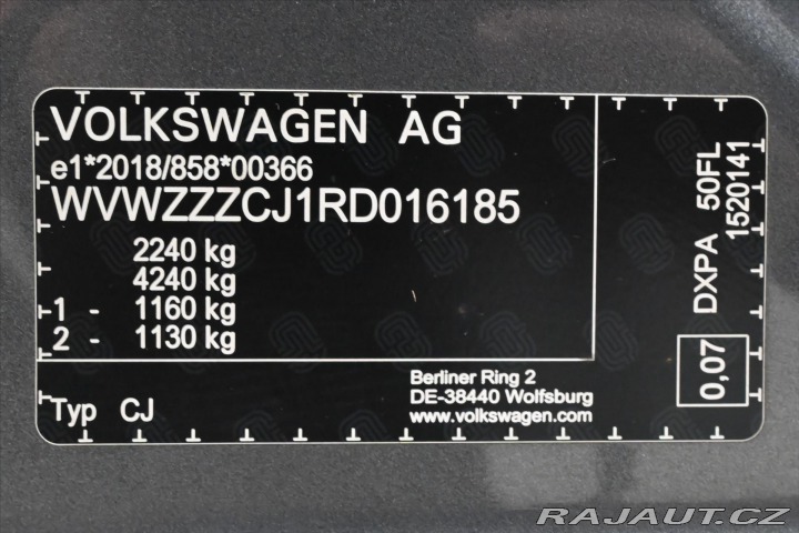 Volkswagen Passat 2,0 TDI 110 kW DSG Busine 2024