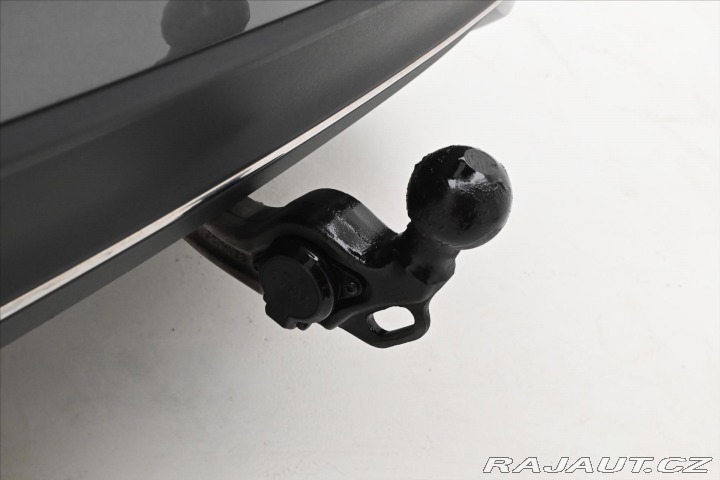 Volkswagen Passat 2,0 TDI 110 kW DSG Busine 2024