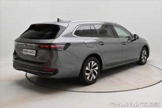 Volkswagen Passat 2,0 TDI 110 kW DSG Busine 2024