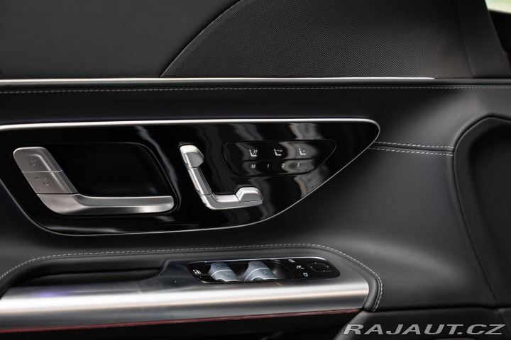 Mercedes-Benz SL 4MATIC+ 2023