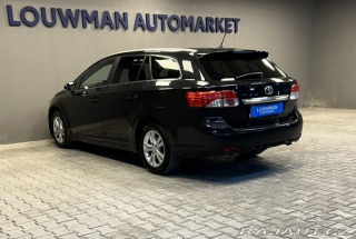 Toyota Avensis Premium 2012