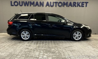 Toyota Avensis Premium 2012