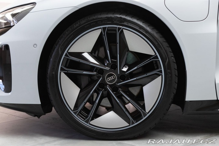 Audi Ostatní modely 93kWh QUATTRO*B&O*AIR 2022