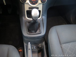 Ford Fiesta 1.4i,klima,výhřev,GHIA,se 2009
