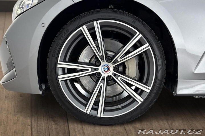 BMW 3 řady 3 | 330d xDrive 2022