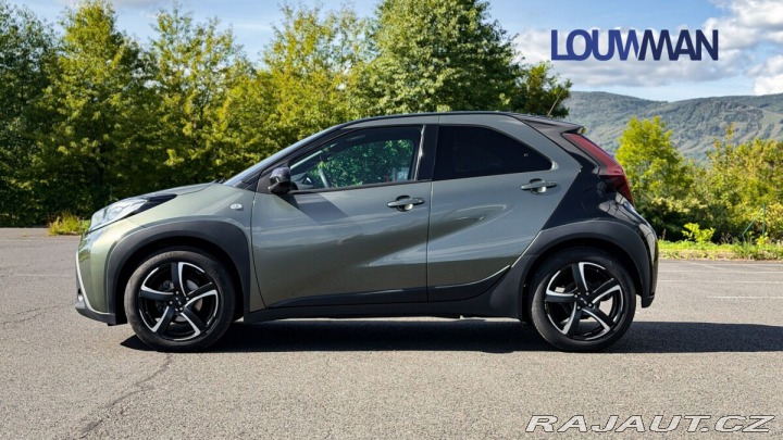 Toyota Aygo STYLE TECH VISION 2022