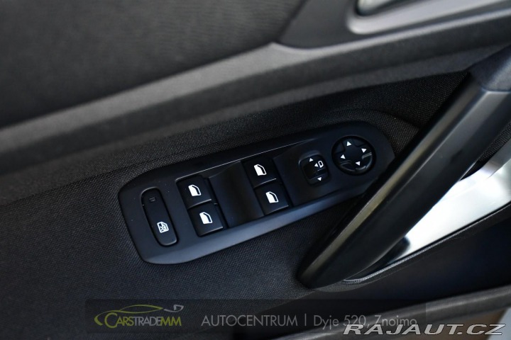 Peugeot 308 1,5HDi ČR ACTIVE CARPLAY 2020