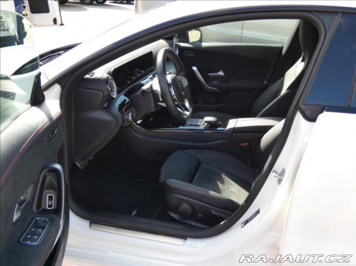 Mercedes-Benz CLA 2,0 200d 4M,1Maj, ČR, dph 2023