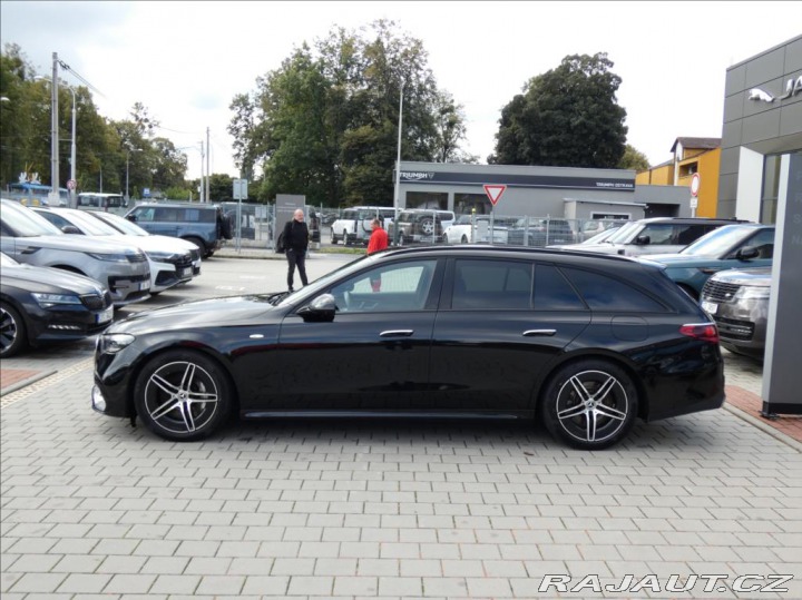 Mercedes-Benz E 2,0 300de 4M,1Maj, ČR, DP 2025