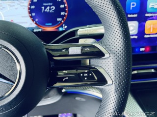 Mercedes-Benz GLC 400*4M*AMG*PANO*MASÁŽ*HYP 2026