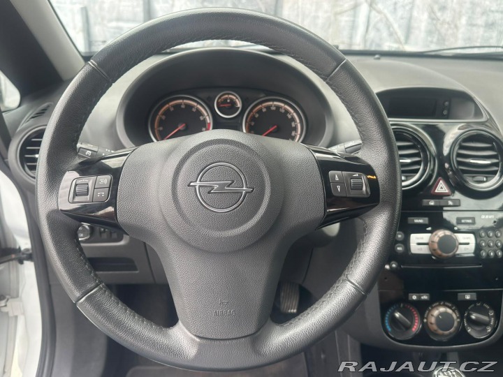 Opel Corsa 1.2i,63KW,TEMPOMAT,111 ED 2010