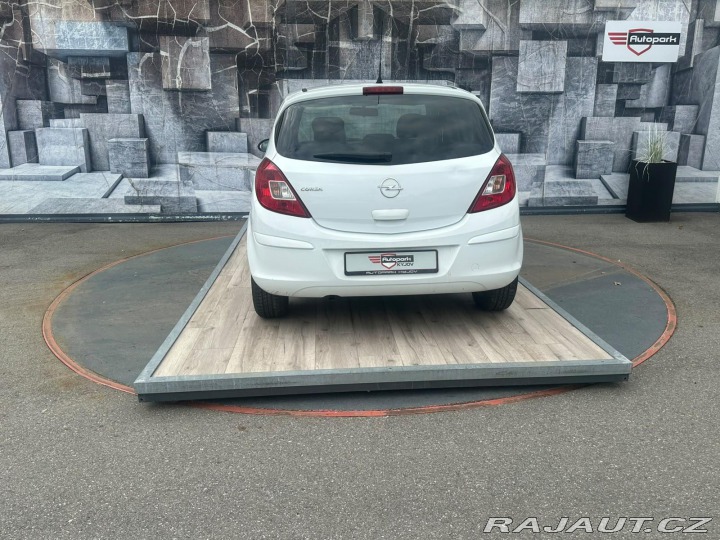 Opel Corsa 1.2i,63KW,TEMPOMAT,111 ED 2010