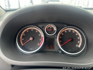 Opel Corsa 1.2i,63KW,TEMPOMAT,111 ED 2010