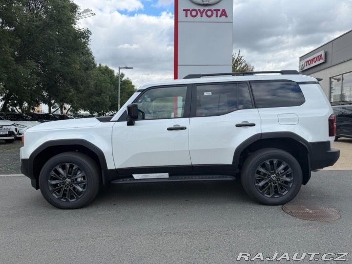 Toyota Land Cruiser MC 2027 EXECUTIVE Skyview 1800