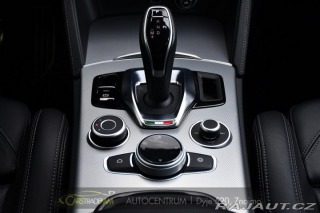 Alfa Romeo Stelvio 2.2 D154kW Veloce AT8-Q4 2024