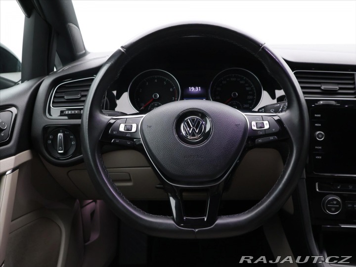 Volkswagen Golf 1,4 TSI 92kW DSG Highline 2017