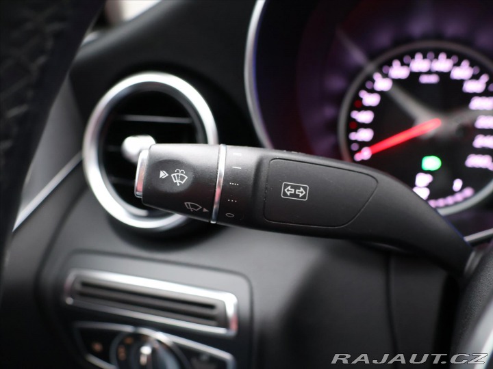 Mercedes-Benz C 1,6 C180 115 kW Full LED 2020