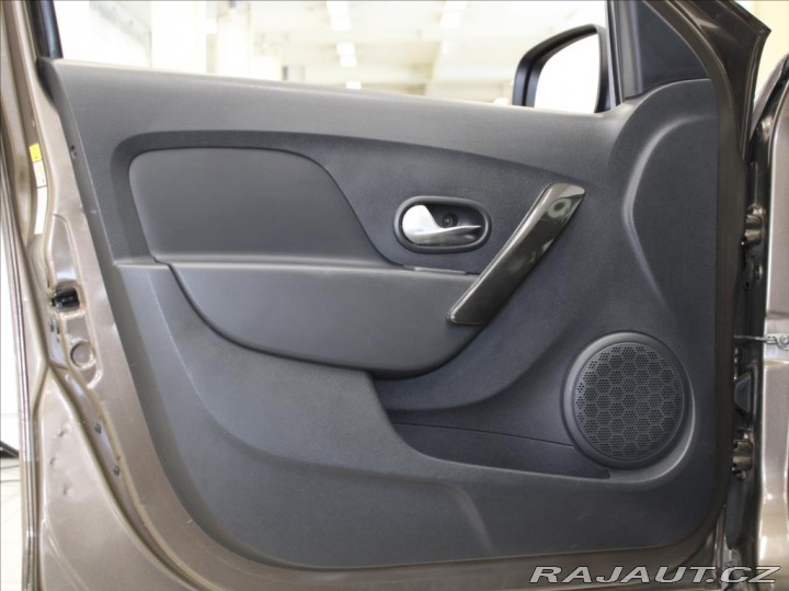 Dacia Sandero 1,2 i 54kW Arctica 99tkm. 2017