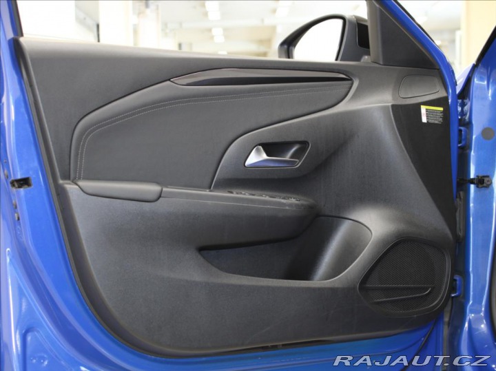Opel Corsa 0,0 50kWh 41tkm. 1.majite 2022