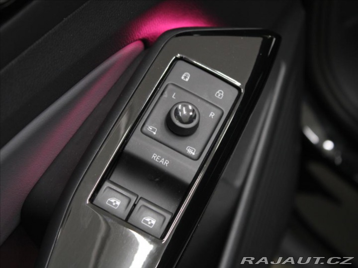 Volkswagen ID.4 0,0 77kWh 150kW 1.maj.ČR. 2023