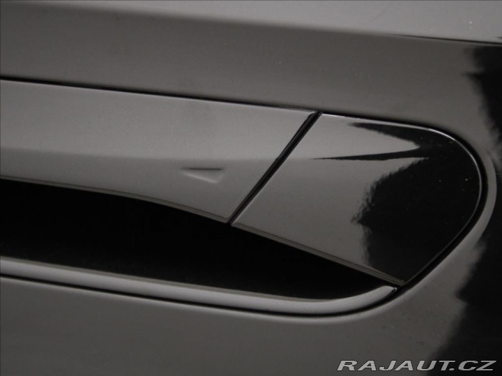 Volkswagen ID.4 0,0 77kWh 150kW 1.maj.ČR. 2023