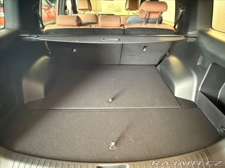 Hyundai Santa Fe 1,6 TGDI PHEV 4WD COMFORT 2025