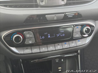 Hyundai i30 1,6 TGDI STYLE AT 1.MAJIT 2026