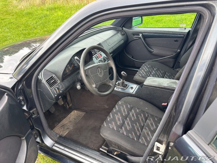 Mercedes-Benz C 2,5   C250 TD 110 kW 1997