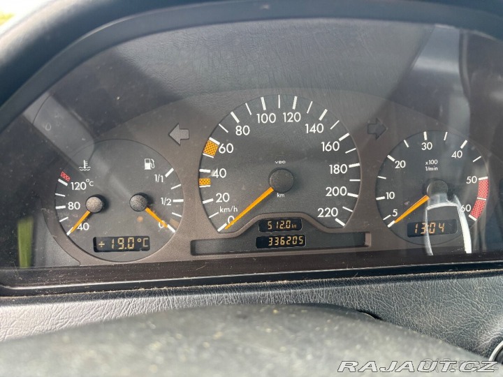 Mercedes-Benz C 2,5   C250 TD 110 kW 1997
