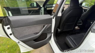 Tesla Model Y 0,0 LR AWD | 1/2023 | t 2026