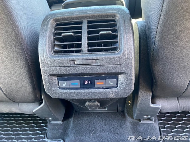 Volkswagen Touran 2,0 tdi 110kw R-line DS 2019
