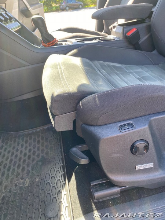 Volkswagen Touran 2,0 tdi 110kw R-line DS 2019
