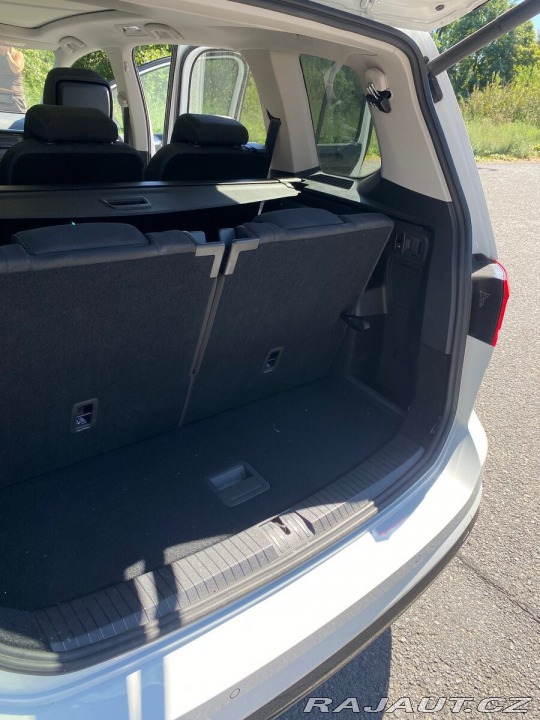 Volkswagen Touran 2,0 tdi 110kw R-line DS 2019