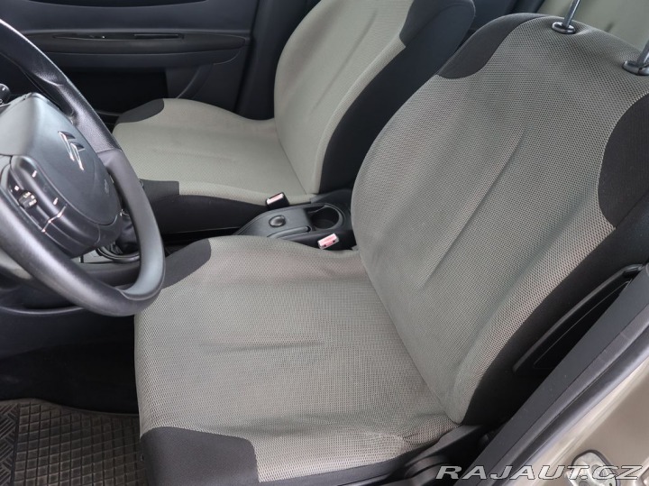 Citroën C4 1.4i,65KW,Klimatizace,CZ 2009