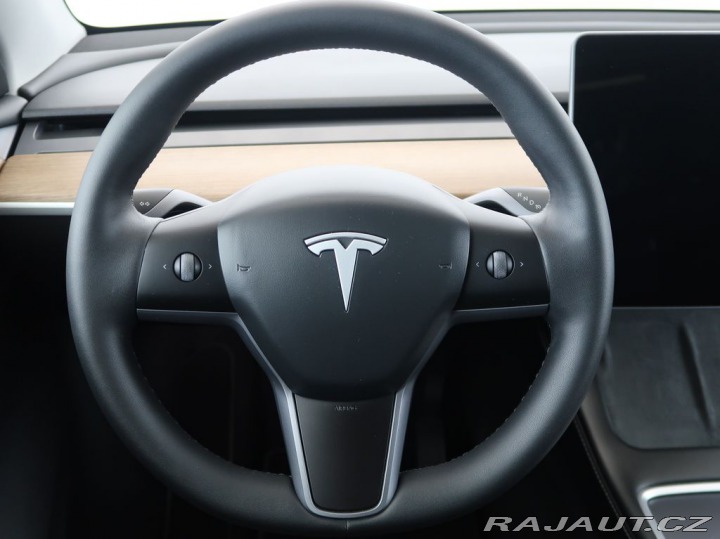 Tesla Model Y Long Range,4x4,Dual Motor 2024