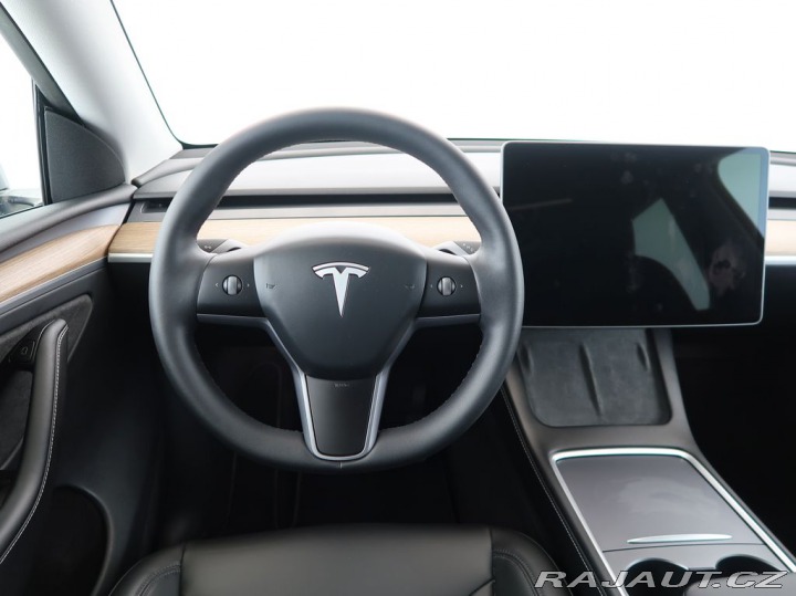 Tesla Model Y Long Range,4x4,Dual Motor 2024