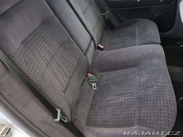 Volkswagen Passat 1.9TDI,96KW,Automat,BEZ S 2004