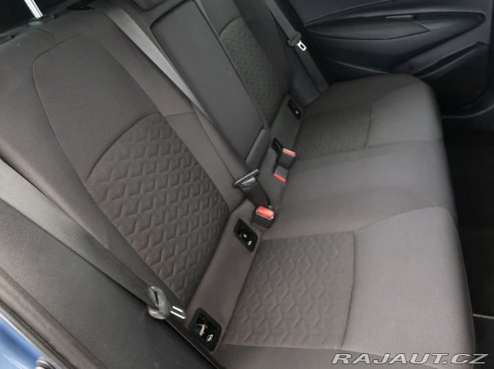 Toyota Corolla 1.8Hybrid,72KW,Touring,CZ 2021