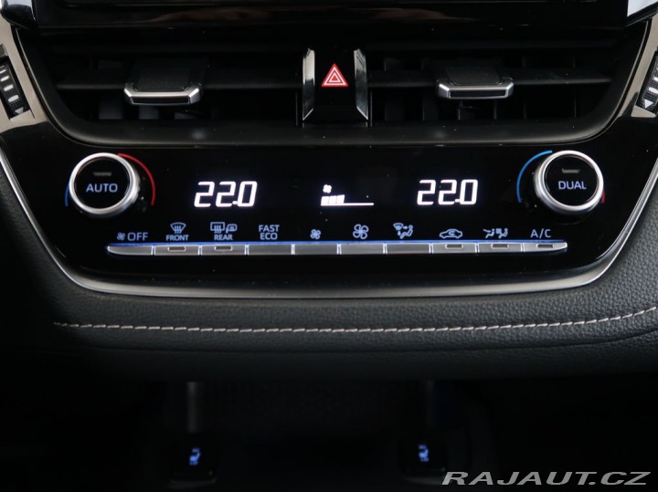 Toyota Corolla 1.8Hybrid,72KW,Touring,CZ 2021
