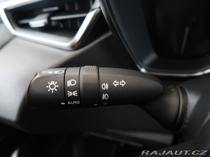 Toyota Corolla 1.8Hybrid,72KW,Touring,CZ 2021