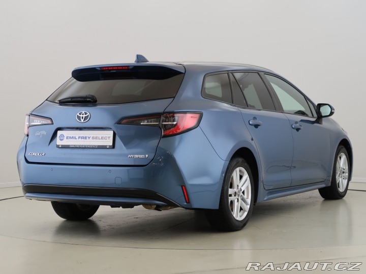 Toyota Corolla 1.8Hybrid,72KW,Touring,CZ 2021